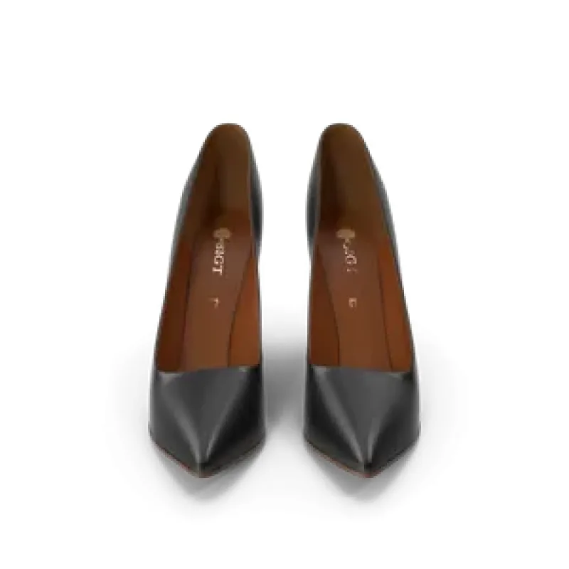 Black & Brown Slipper Black & Brown Slipper - Color: White